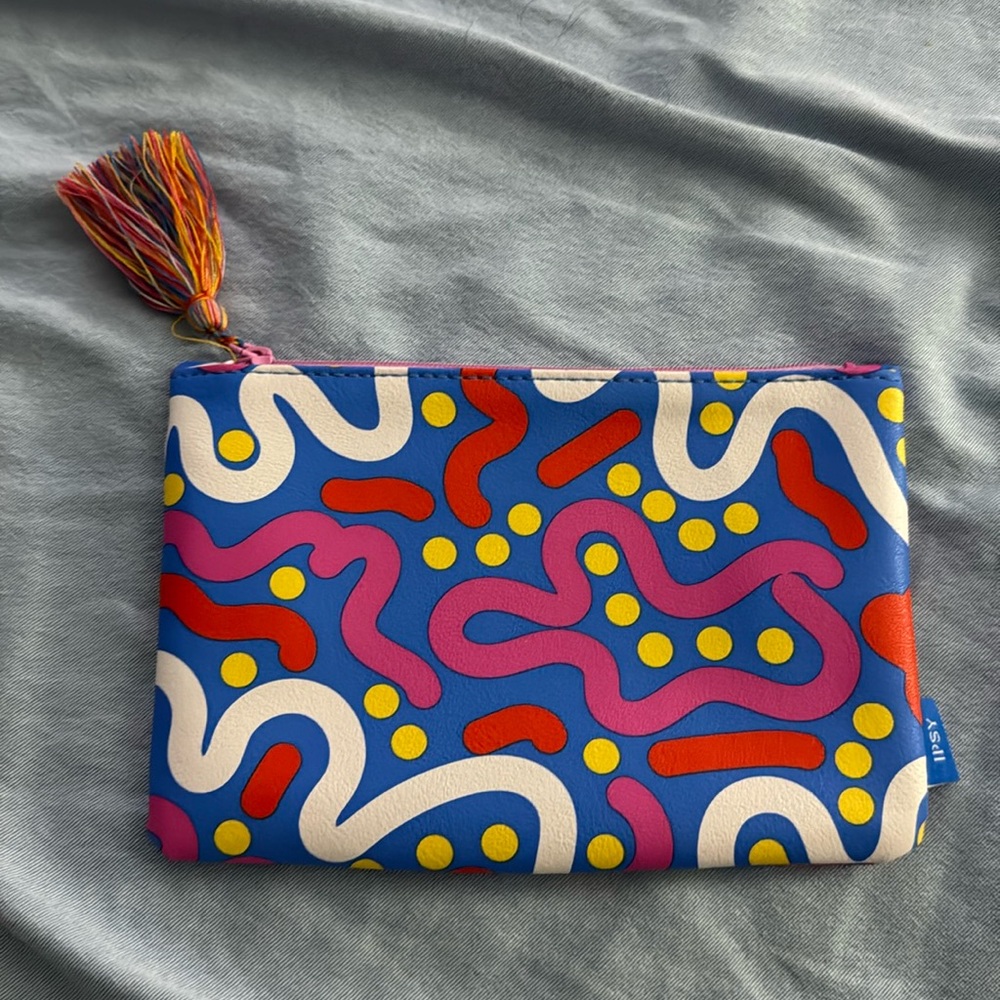 Cosmetic case! Can be be used for variety of things.